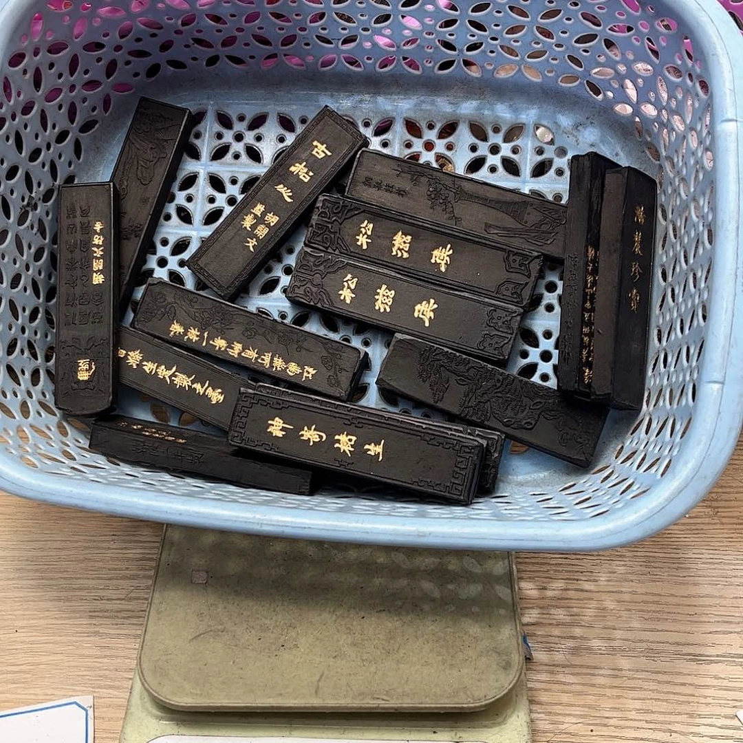 哈哈哈哈哈刚刚1斤