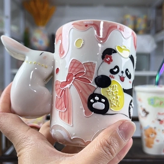 手绘高温釉下彩陶瓷