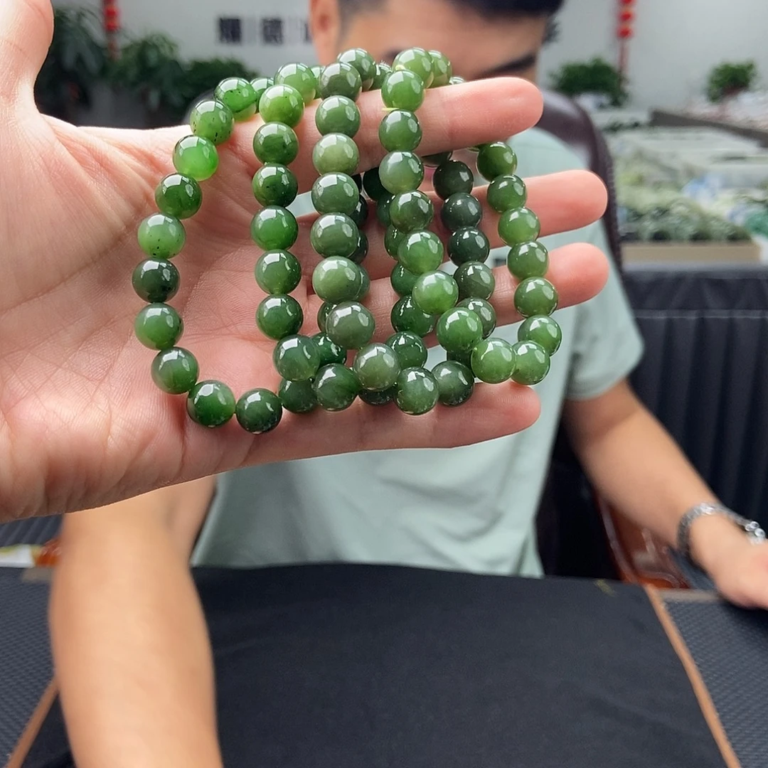 颈饰未镶嵌和田玉手串 颜色多样性发拍一发一