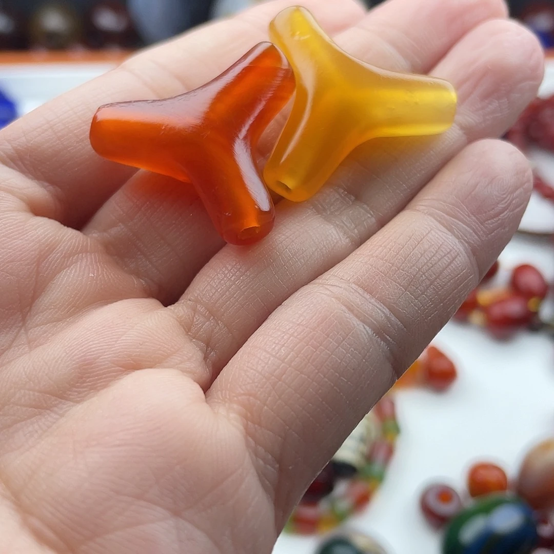 轻***飘玛瑙/玉髓未镶嵌颈饰