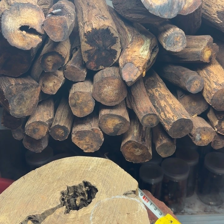 守***你木质降真香开料直播间