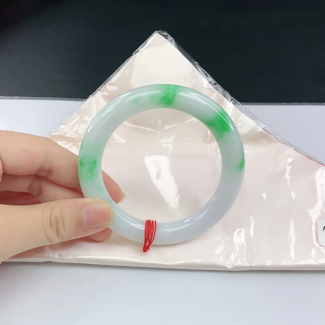 翡翠手镯未镶嵌翡翠294