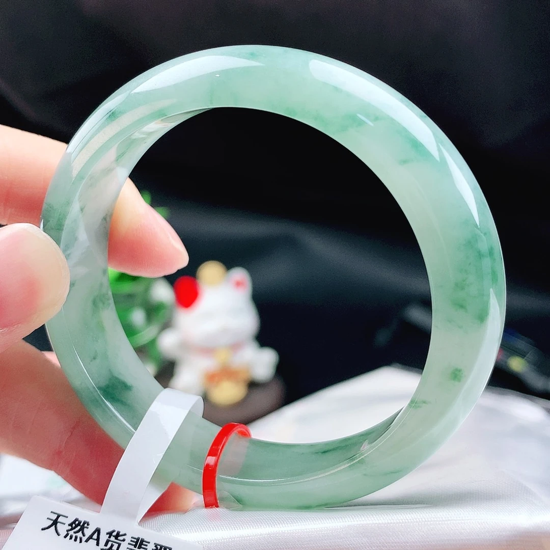 未镶嵌手镯（贵妃镯）翡翠54冰花