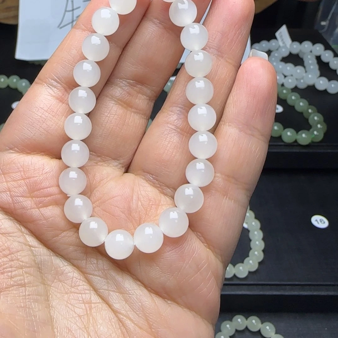 和田玉手串未镶嵌