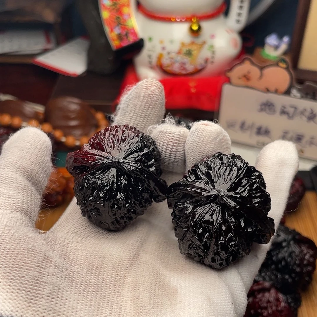 吊坠文玩核桃彩狮子漏
