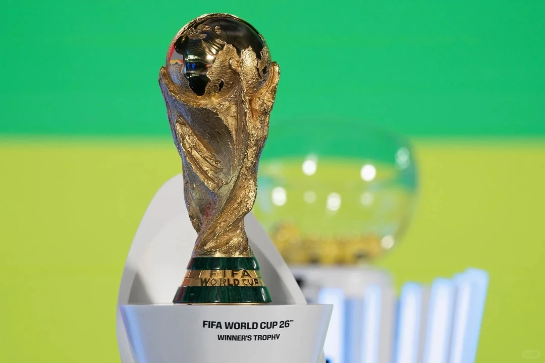 （一单版）世界杯欧洲杯FIFA中超球星亚克力水晶砖（尺寸12*8*1.5）