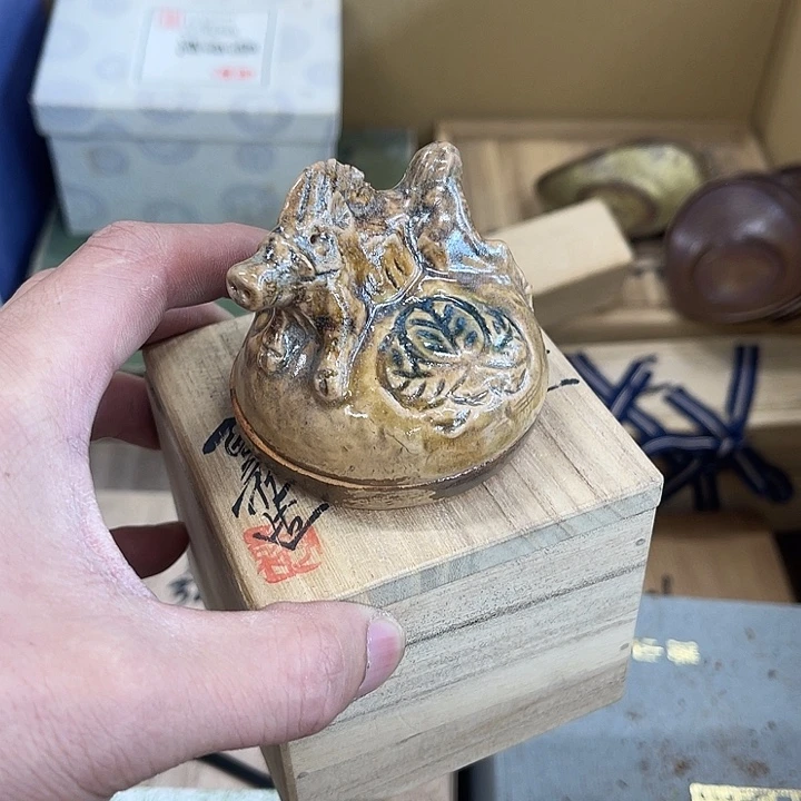 瓷片发发发发发发发发发发发发发