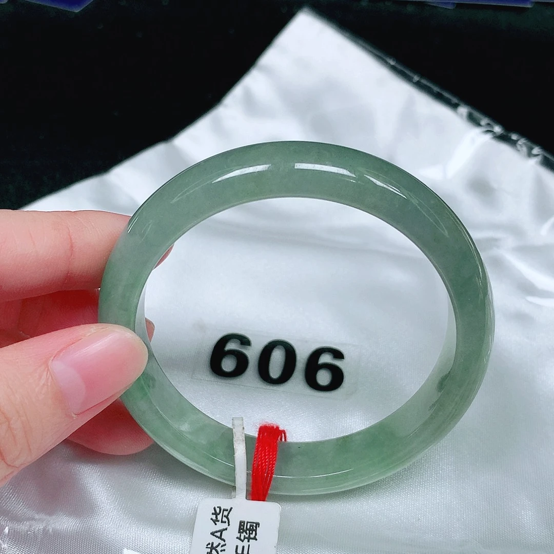 翡翠未镶嵌手镯翡翠手镯未镶嵌