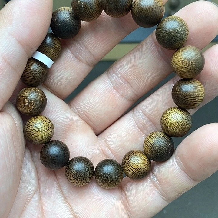 沉香碎屑沉香海南白奇5