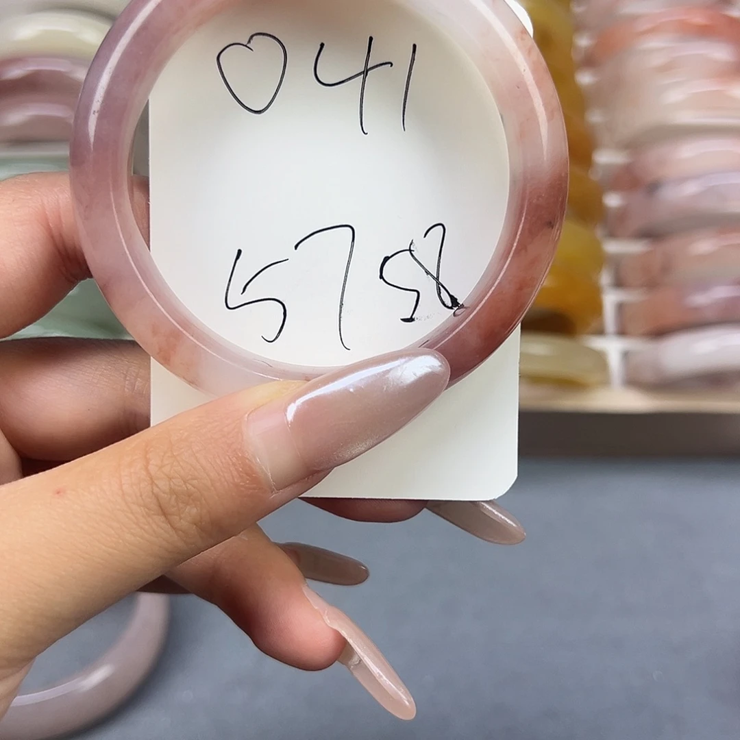 未镶嵌手镯石英质玉041