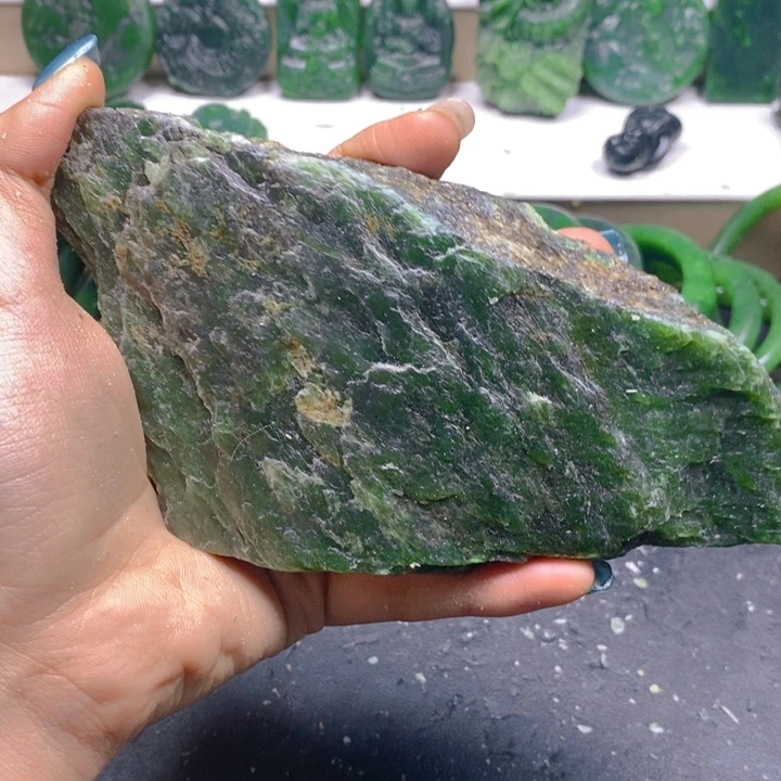 和田玉未镶嵌珠宝半成品