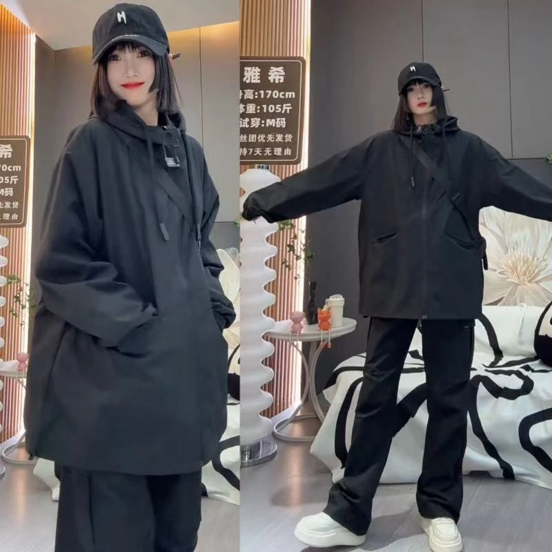 【雅希定制】红色户外工装外套春季新款时尚百搭连帽冲锋衣506