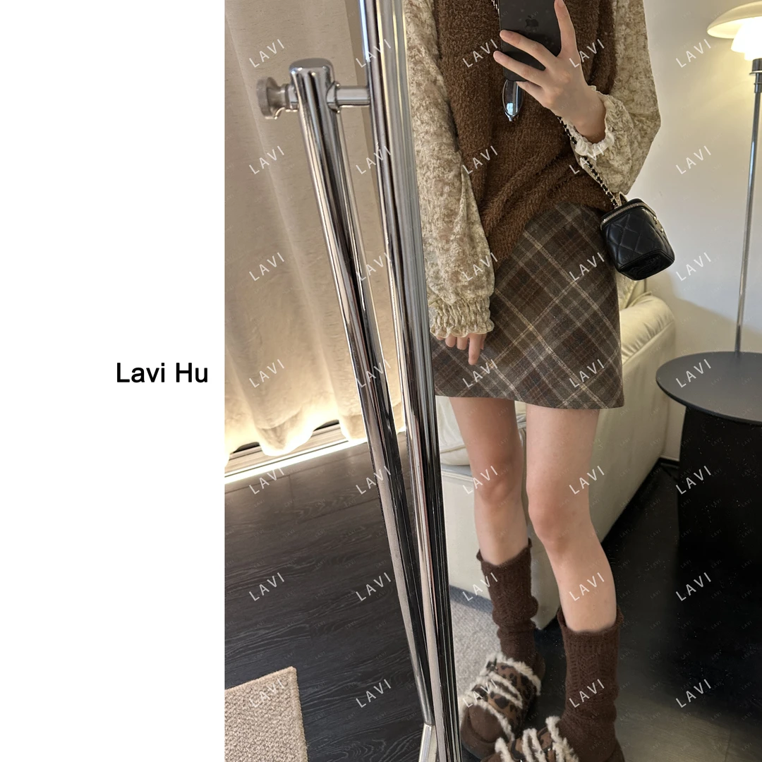 可可绒雪屋 短裙女装A字裙简约棕色高腰格子百搭半身裙86210