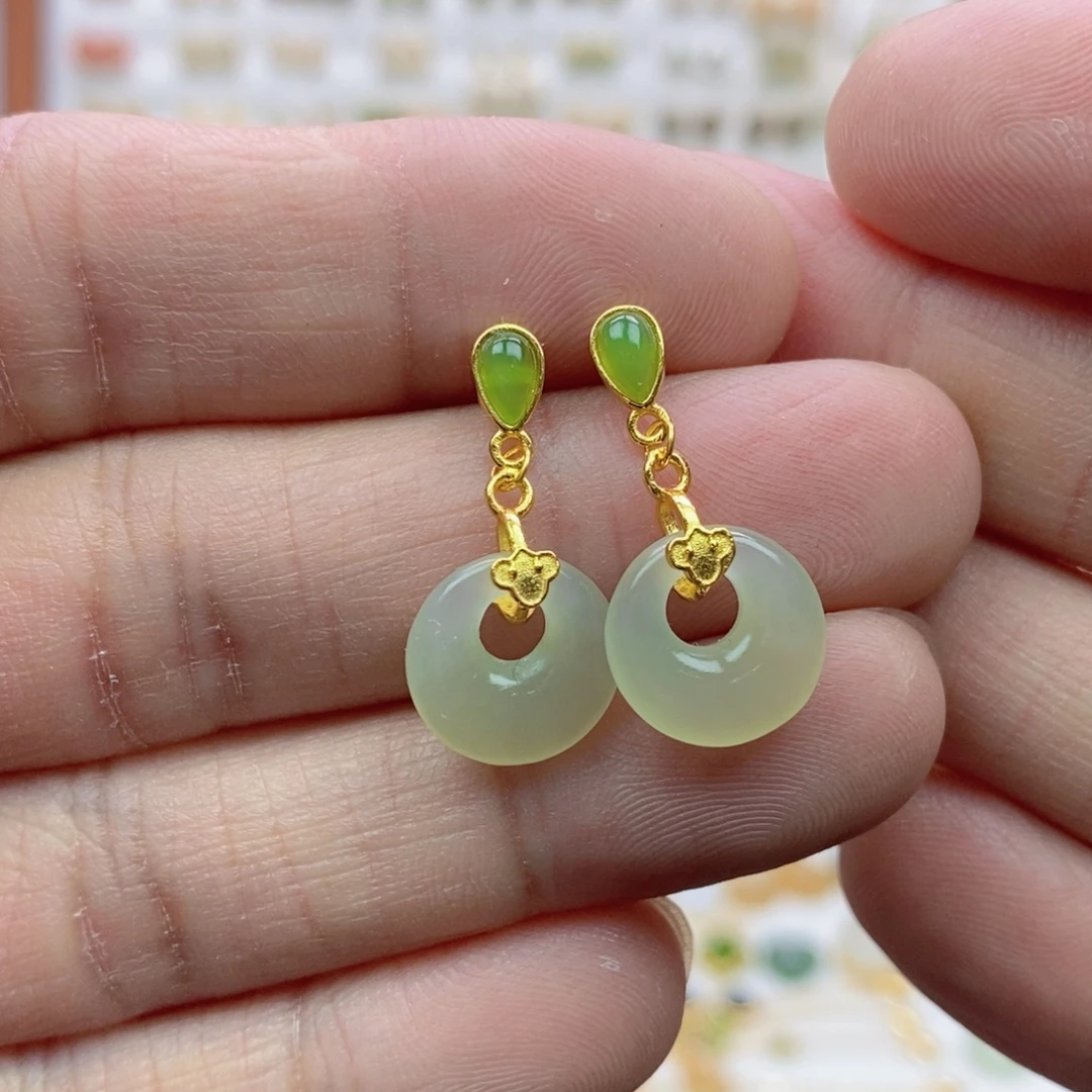 和田玉银S925镶嵌耳饰