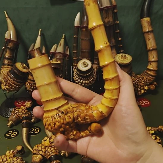 厚***物贵州特色竹根烟斗工艺品手把件