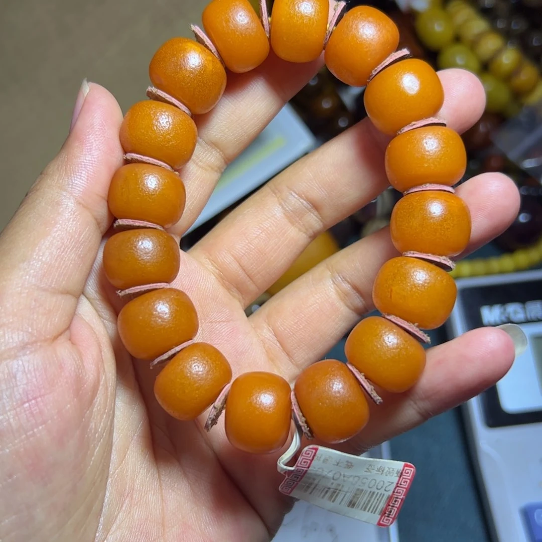 未镶嵌琥珀珠宝奇石344