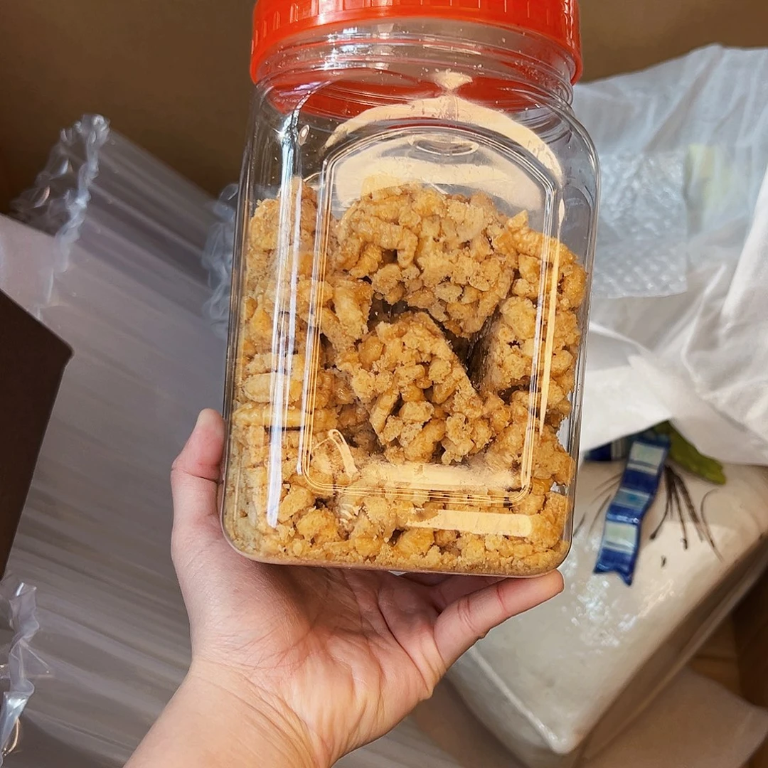 岁***.咖啡杯和茶杯是我们学校一
