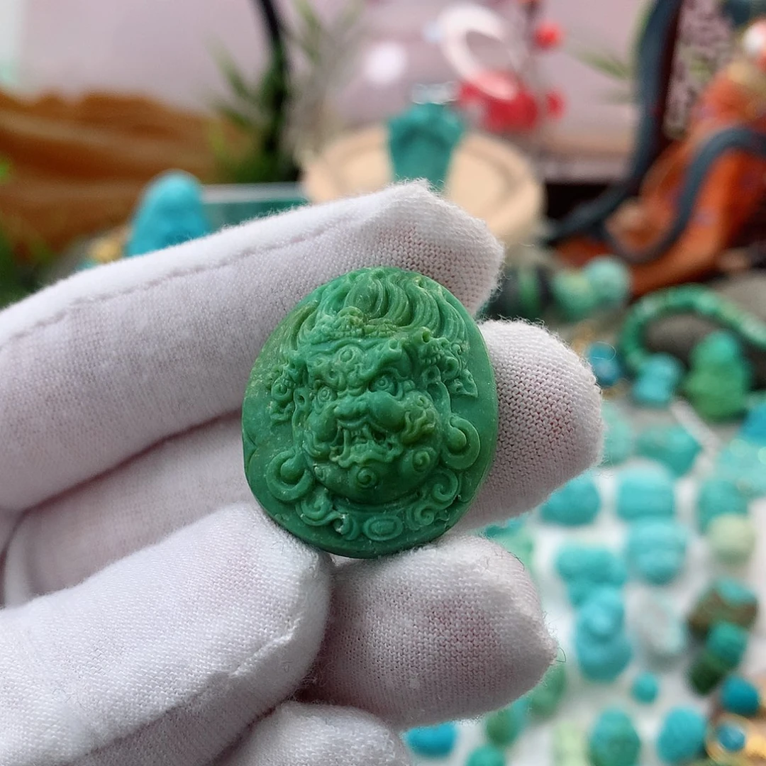 绿松石未镶嵌珠宝奇石