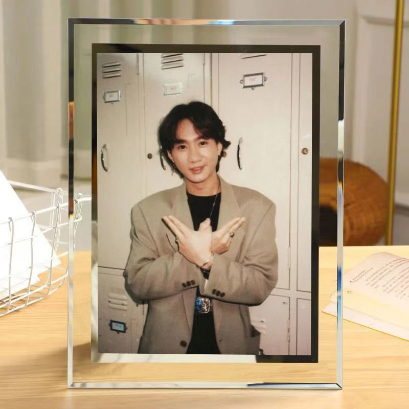 黄家驹BEYOND周边水晶玻璃相框房间摆件卧室摆台朋友礼物生日画框