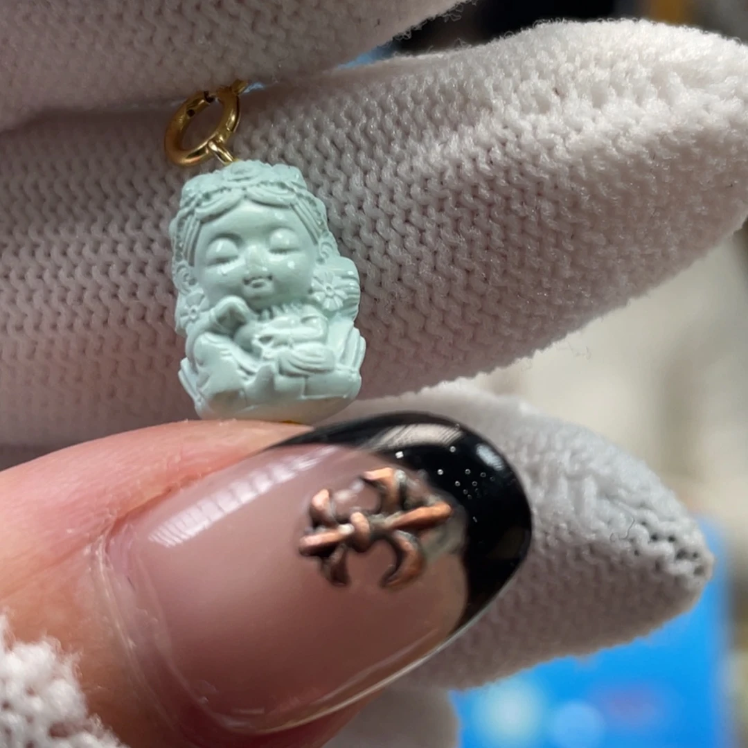 绿松石未镶嵌挂件