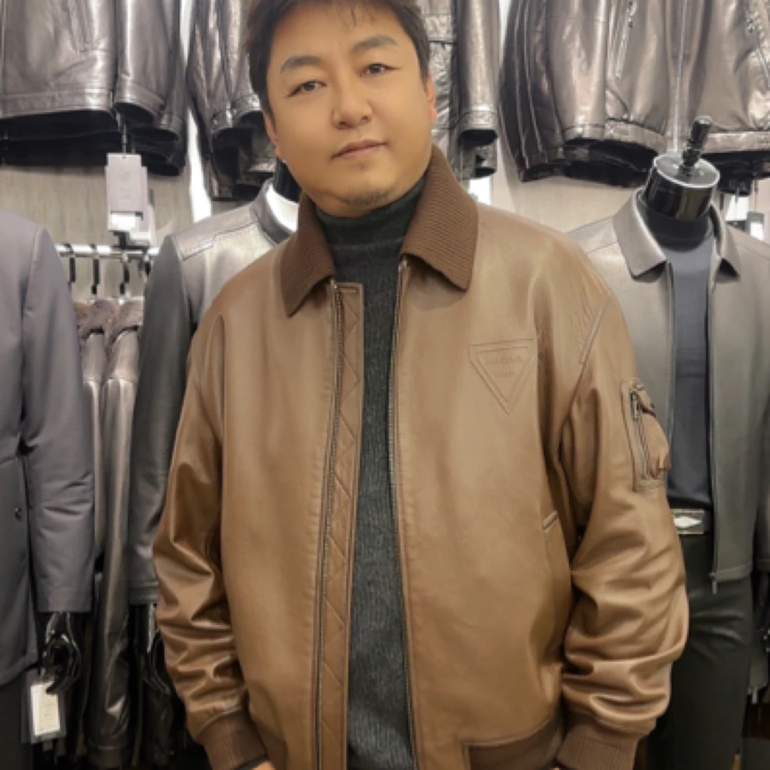【格桑大哥】推荐的翻领拆卸的高级短款皮夹克