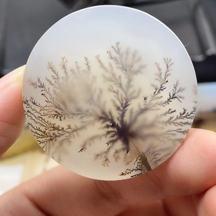 新***天玛瑙/玉髓未镶嵌颈饰