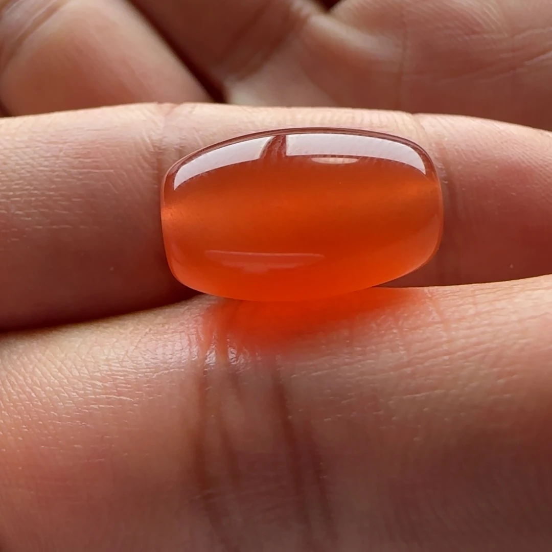 南红玛瑙未镶嵌桶珠10.2