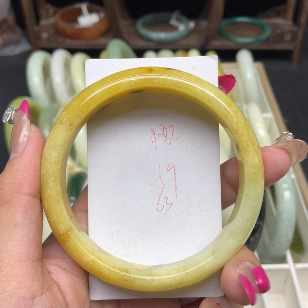 未镶嵌蛇纹石玉手镯