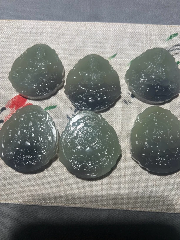 精品和田玉观音（多样性随机发拍一发一）g59