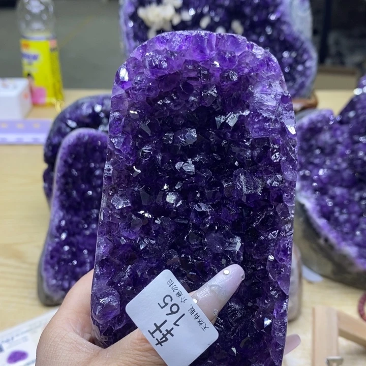 未镶嵌紫晶大型摆件（非配饰）