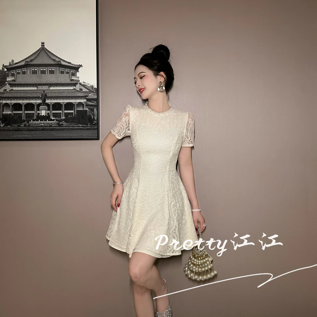 Pretty小众设计师品牌江江定制 极简风蕾丝圆领小个子连衣裙9055