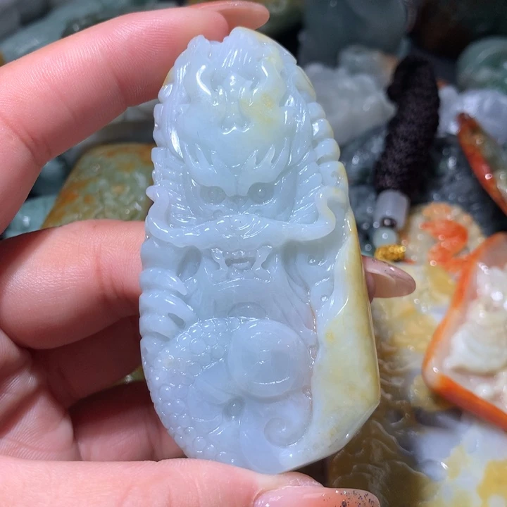 翡翠未镶嵌颈饰保真天然A货翡翠