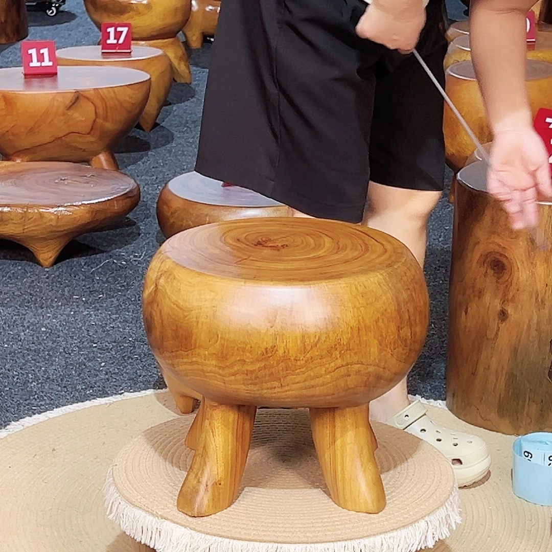 21 号香樟木尺寸：34-34-30cm