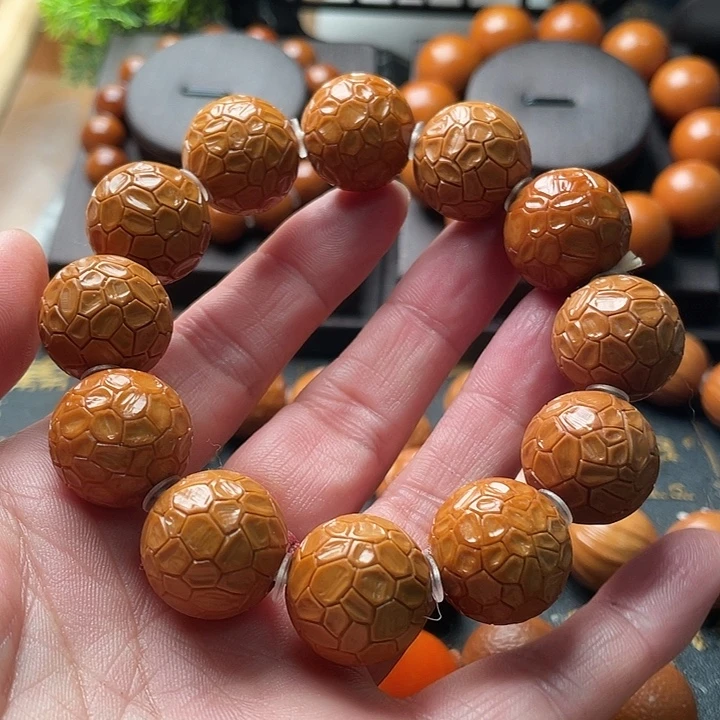 大***图吊坠橄榄核橄榄1.8