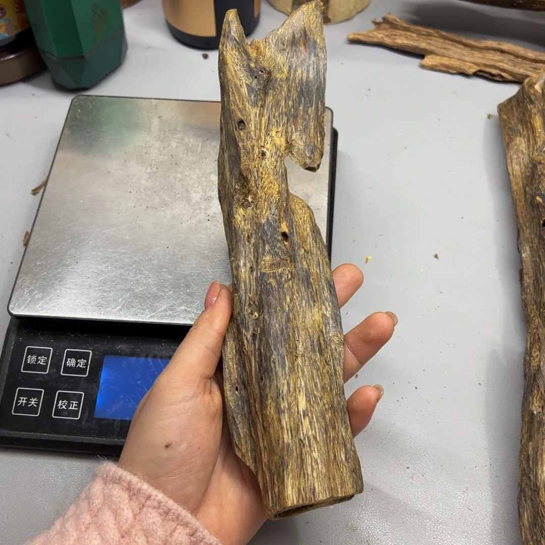 沉香沉香碎屑辛*绿棋楠虫漏原材料