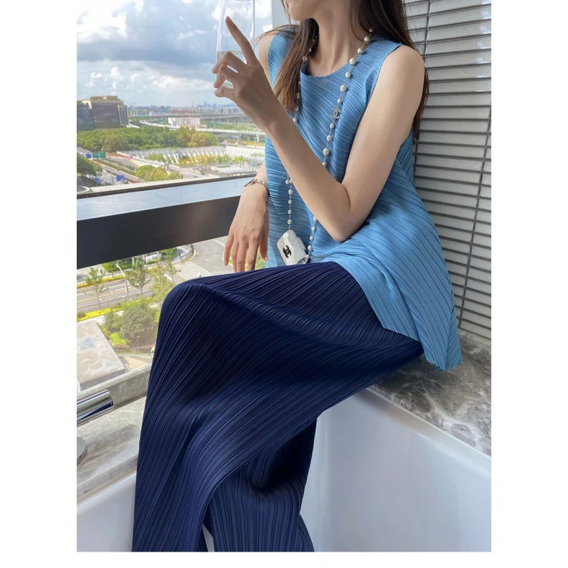 静奢风休闲风时尚套装薄直筒宽松百褶套