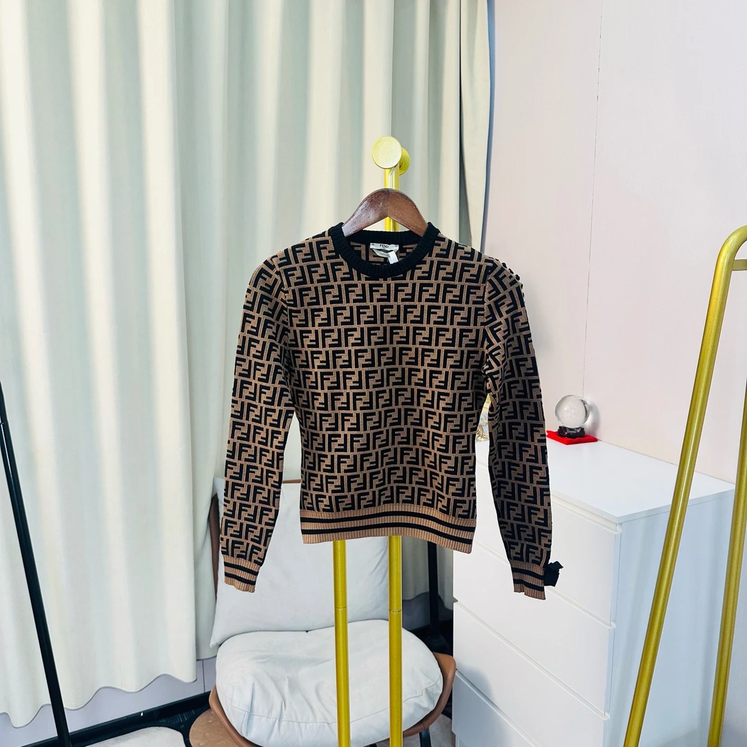 99新 FENDI/芬迪 棕色老花满印毛衣 40码