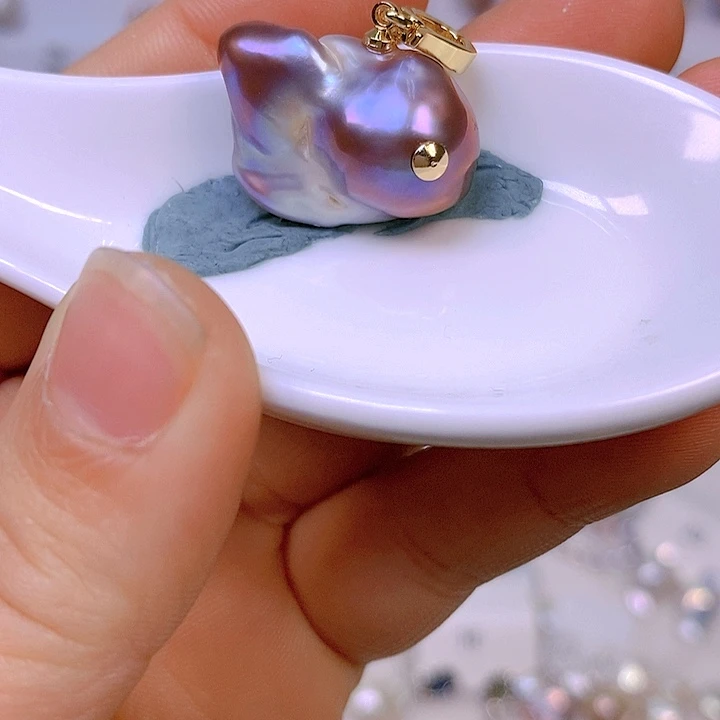 淡水珍珠颈饰合金