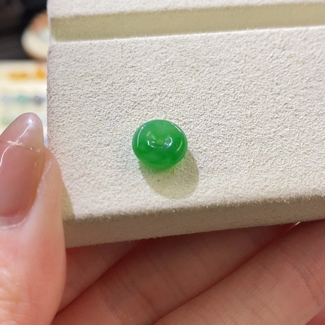 未镶嵌挂件翡翠小扣子