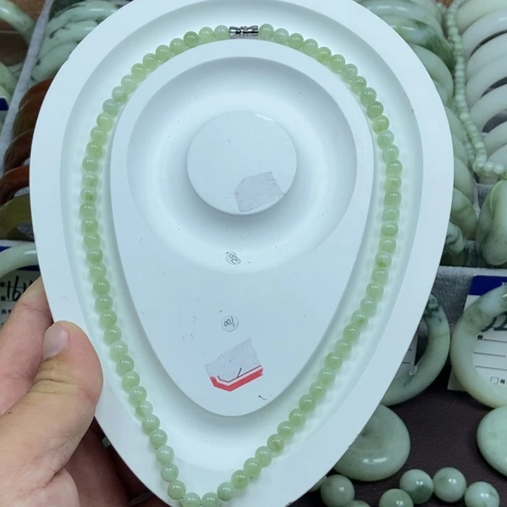 蛇纹石玉未镶嵌手链