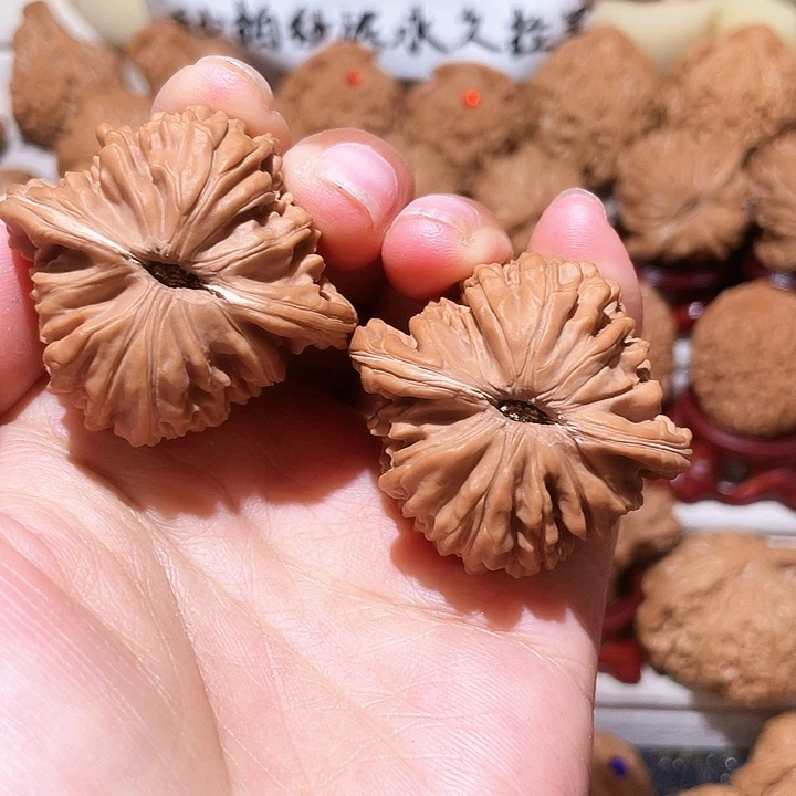 龙***！把件文玩核桃四座楼