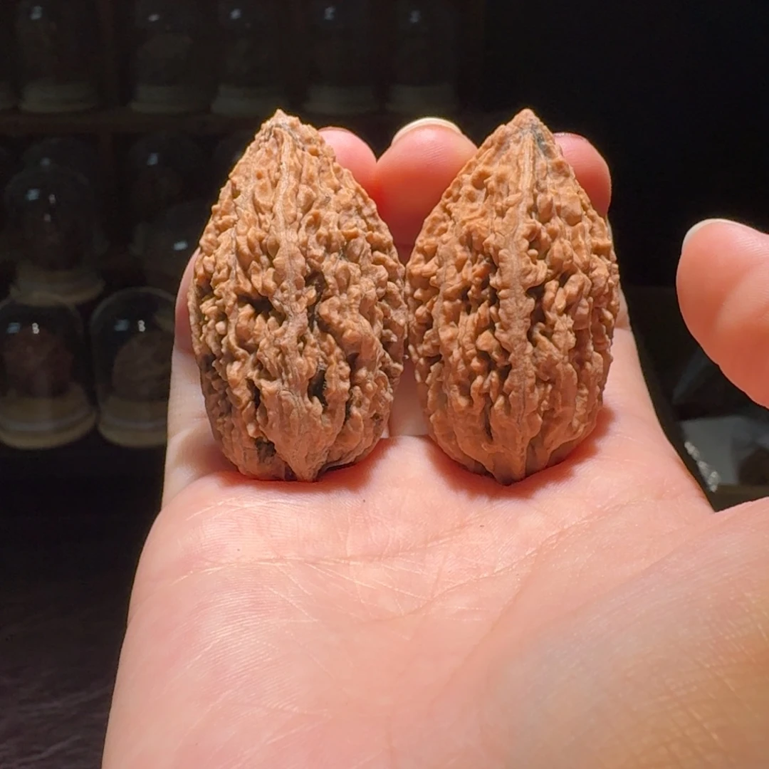 文玩核桃吊坠蚂蚁棍