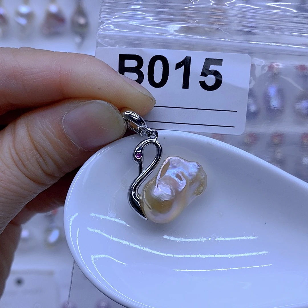 未镶嵌颈饰淡水珍珠