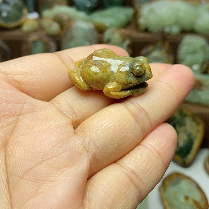 岫岩河磨玉（透闪石质玉）未镶嵌颈饰