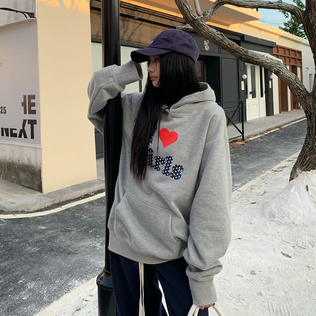 饭饭又饿了韩版字母爱心慵懒风连帽加绒长袖卫衣印花松弛感上衣