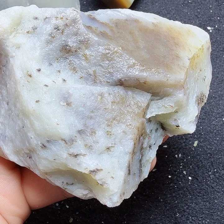 和田玉（糖玉）未镶嵌珠宝半成品