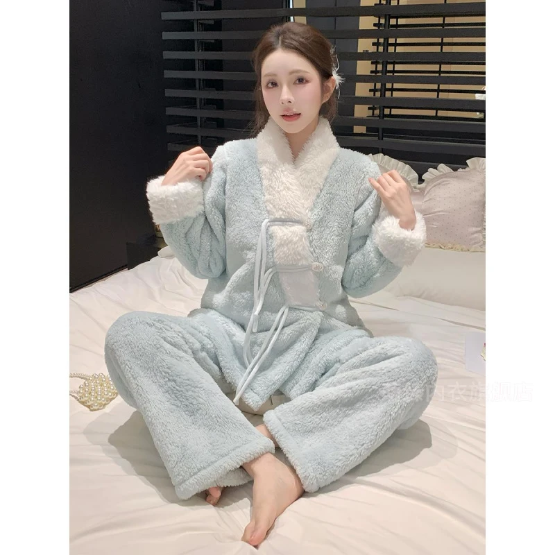 2025新款珊瑚绒睡衣女款秋冬加绒加厚保暖套装新中式甜美风家居服