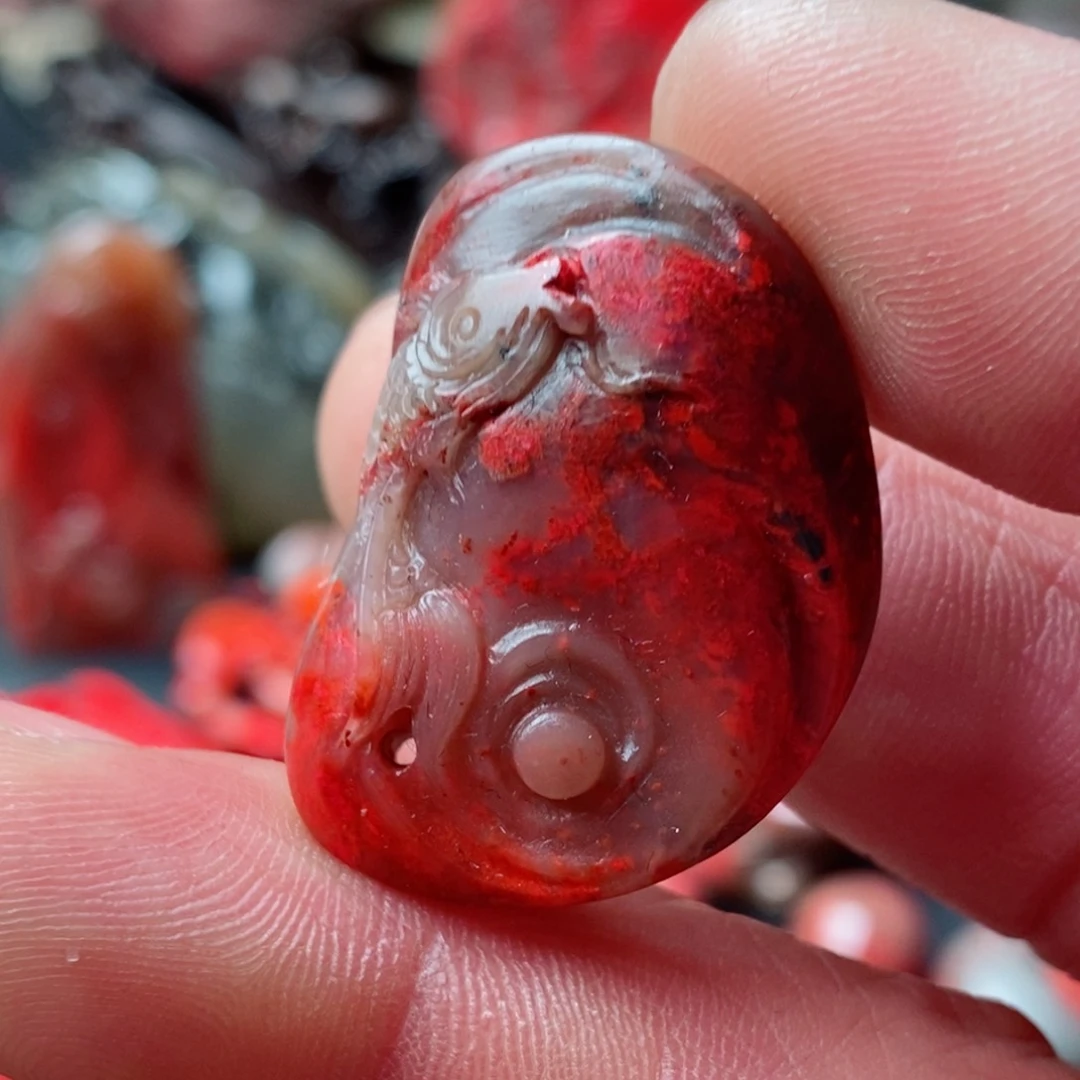 昌化鸡血石昌化鸡血石挂件