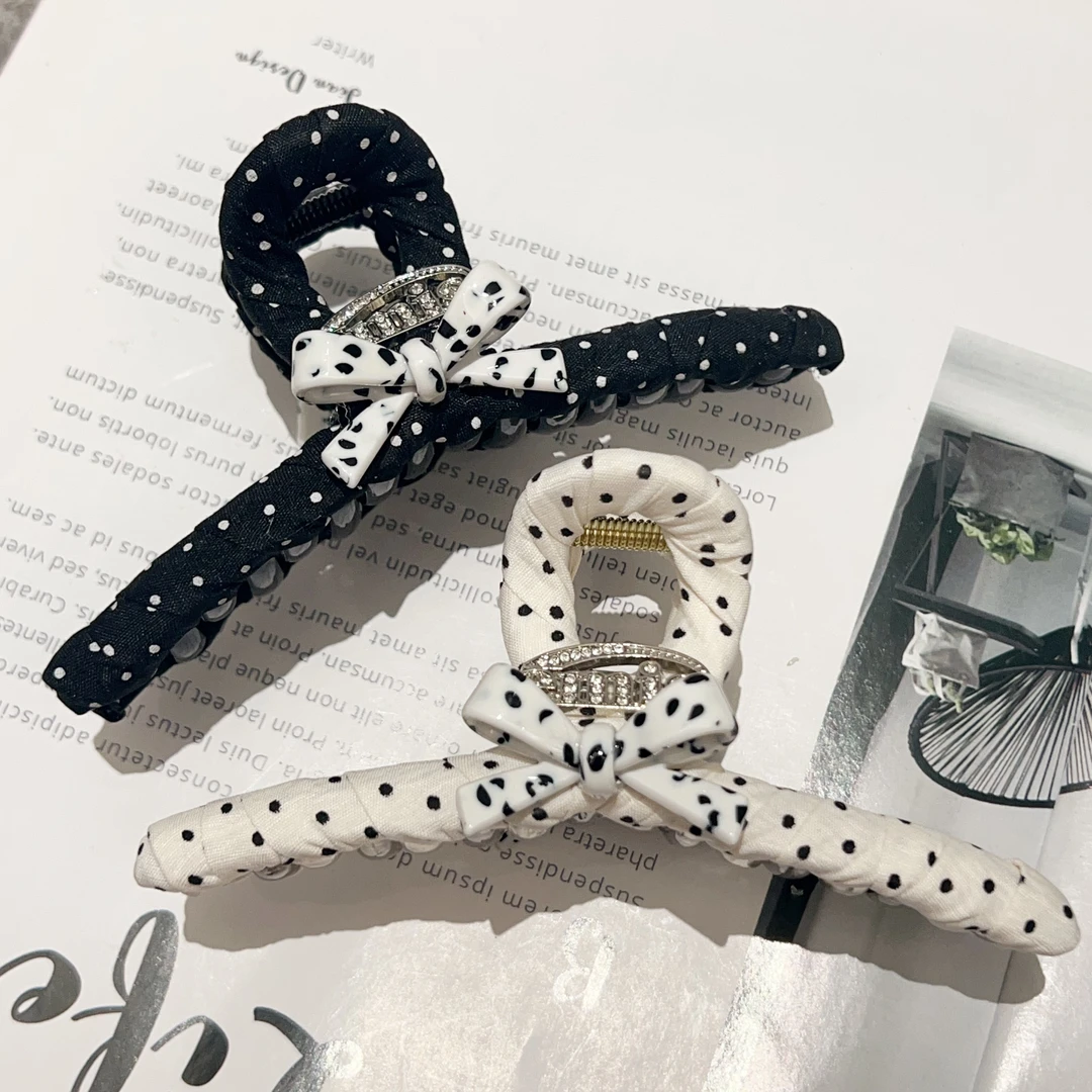 波点蝴蝶结字母大抓夹鲨鱼抓J706