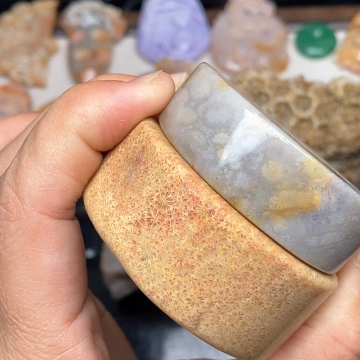 硅化珊瑚（珊瑚玉）手镯未镶嵌